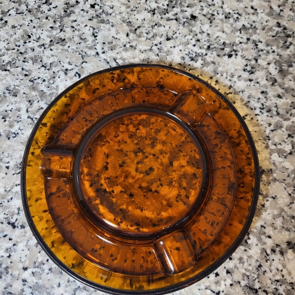 Vintage CANADA BUD Ashtray - Picture 4 of 4